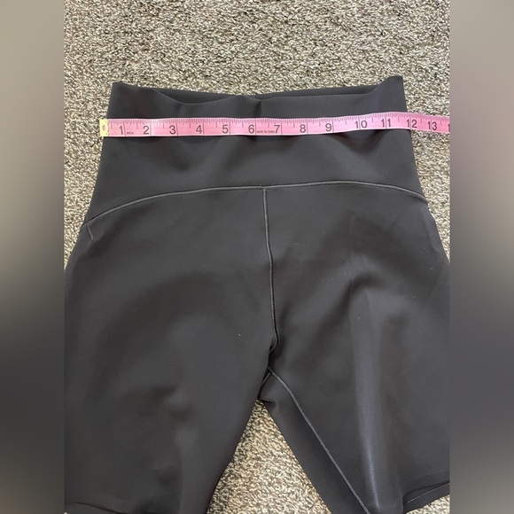 OFFLINE By Aerie Real Luxe Street 7" Bike Short | Size Medium - Picture 6 of 8